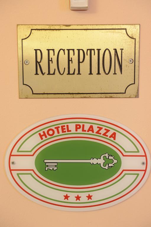 Hotel Plazza Porcari