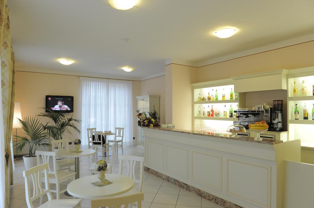 Plazza Hotel Porcari