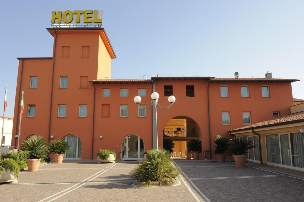 Plazza Hotel